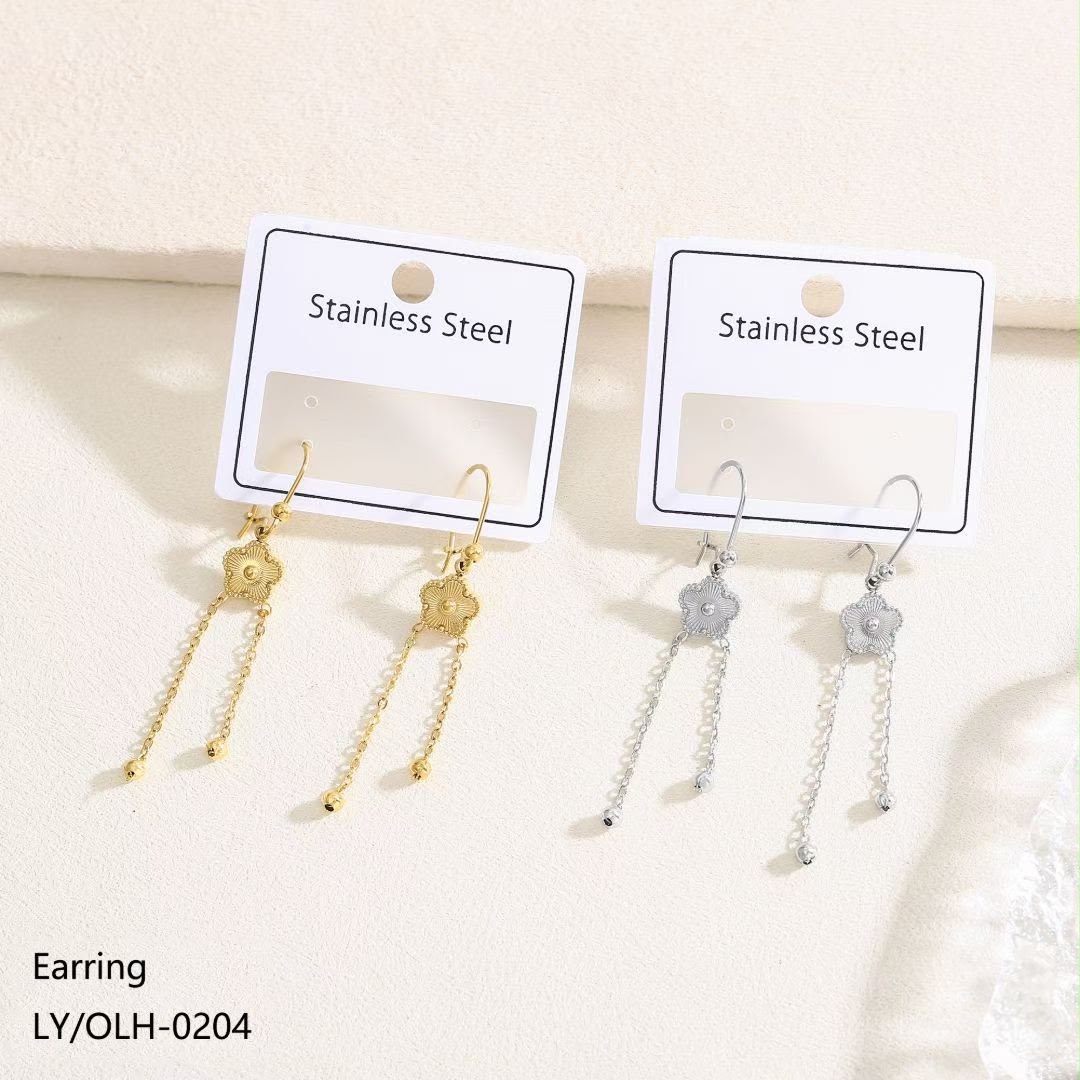 Earrings catalogue image ER-017