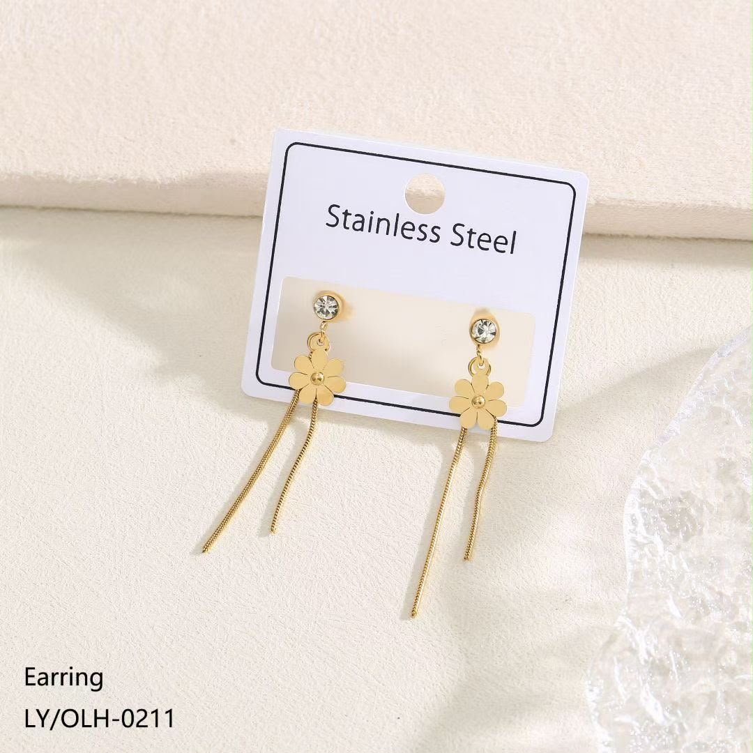 Earrings catalogue image ER-024