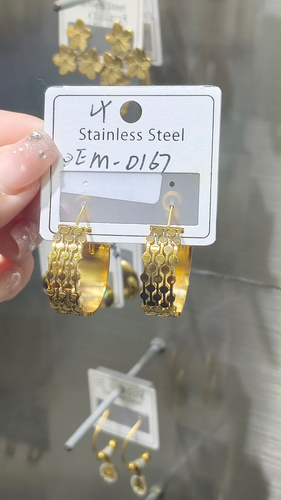 Earrings catalogue image ER-044